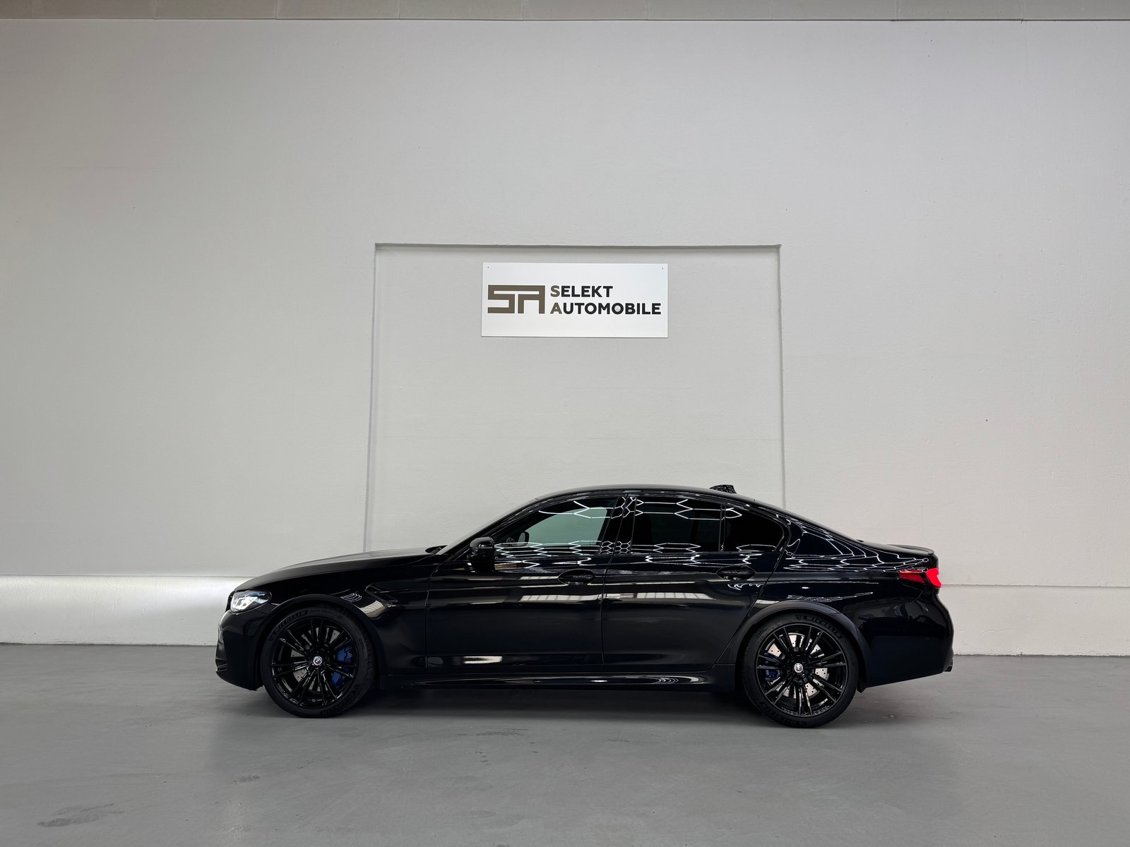 BMW M5 Competition Drivelogic Ab 882.85/Mt.*, Essence, Occasion / Utilisé, Automatique - 4