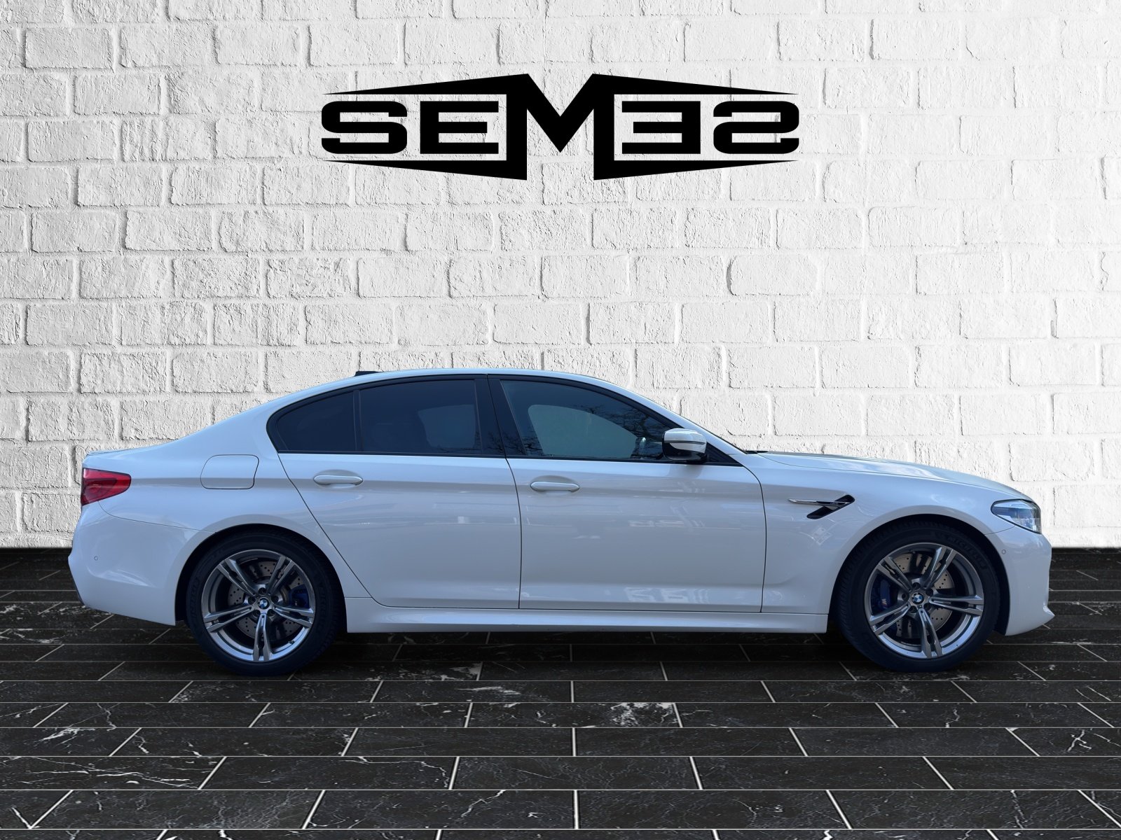 BMW M5 Drivelogic, Essence, Occasion / Utilisé, Automatique - 6