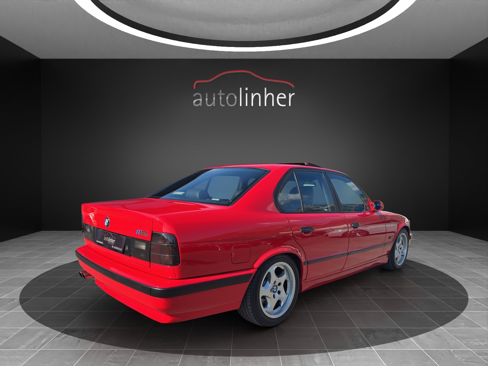BMW M5, Essence, Occasion / Utilisé, Manuelle - 5