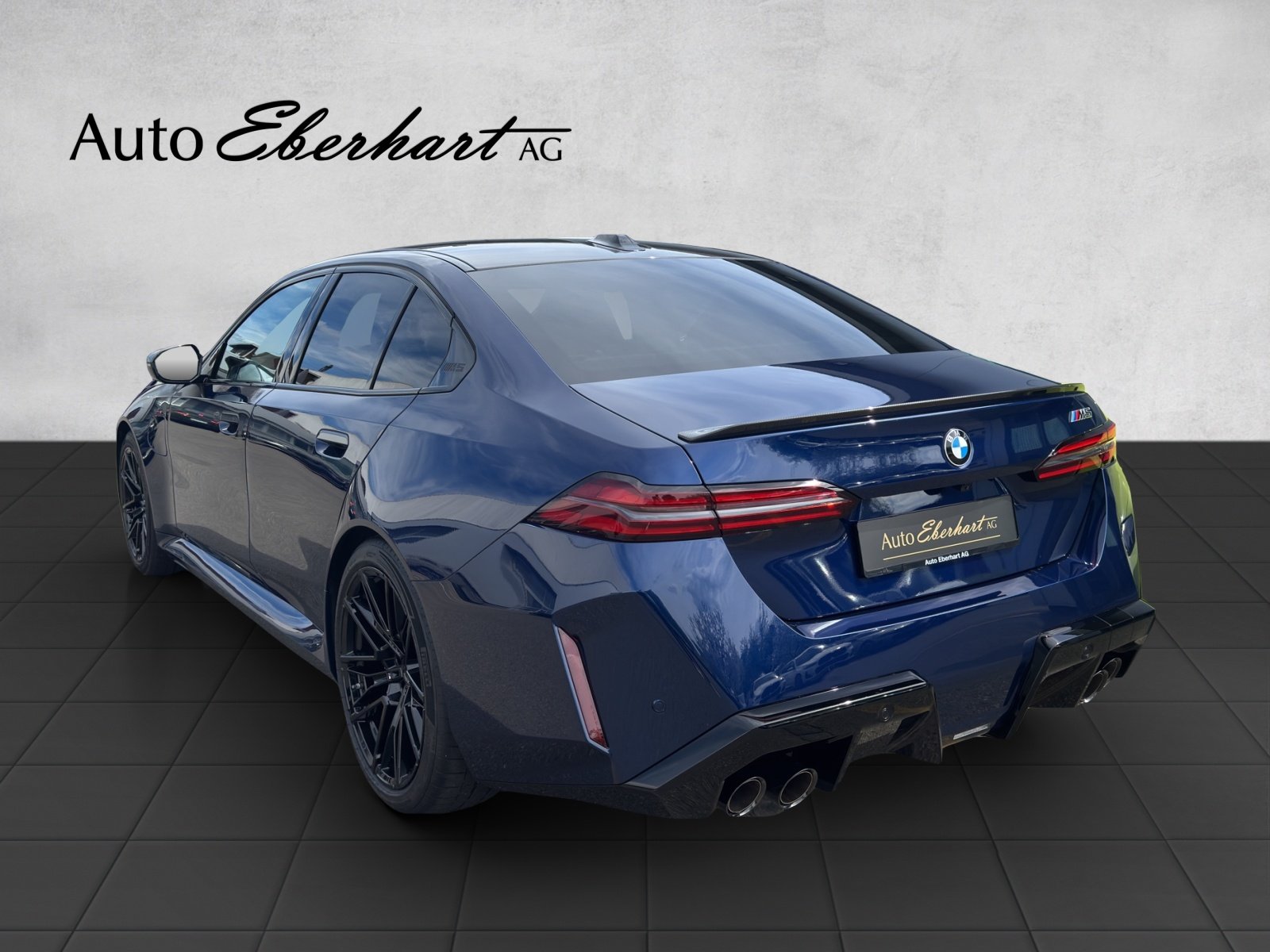BMW M5 Mauritiusblau, Hybride Rechargeable Essence/Électricité, Occasion / Utilisé, Automatique - 2