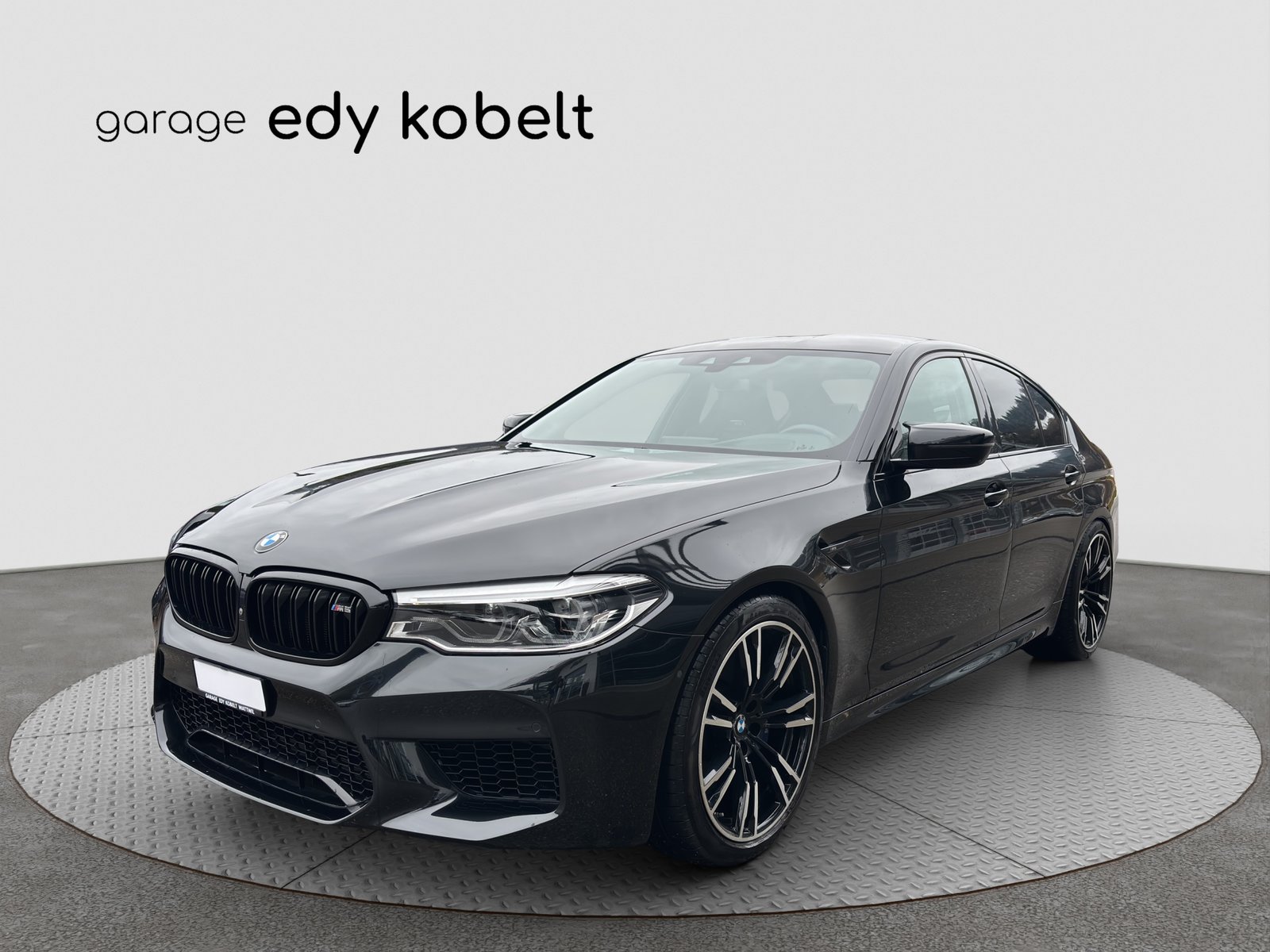 BMW M5 Competition Drivelogic