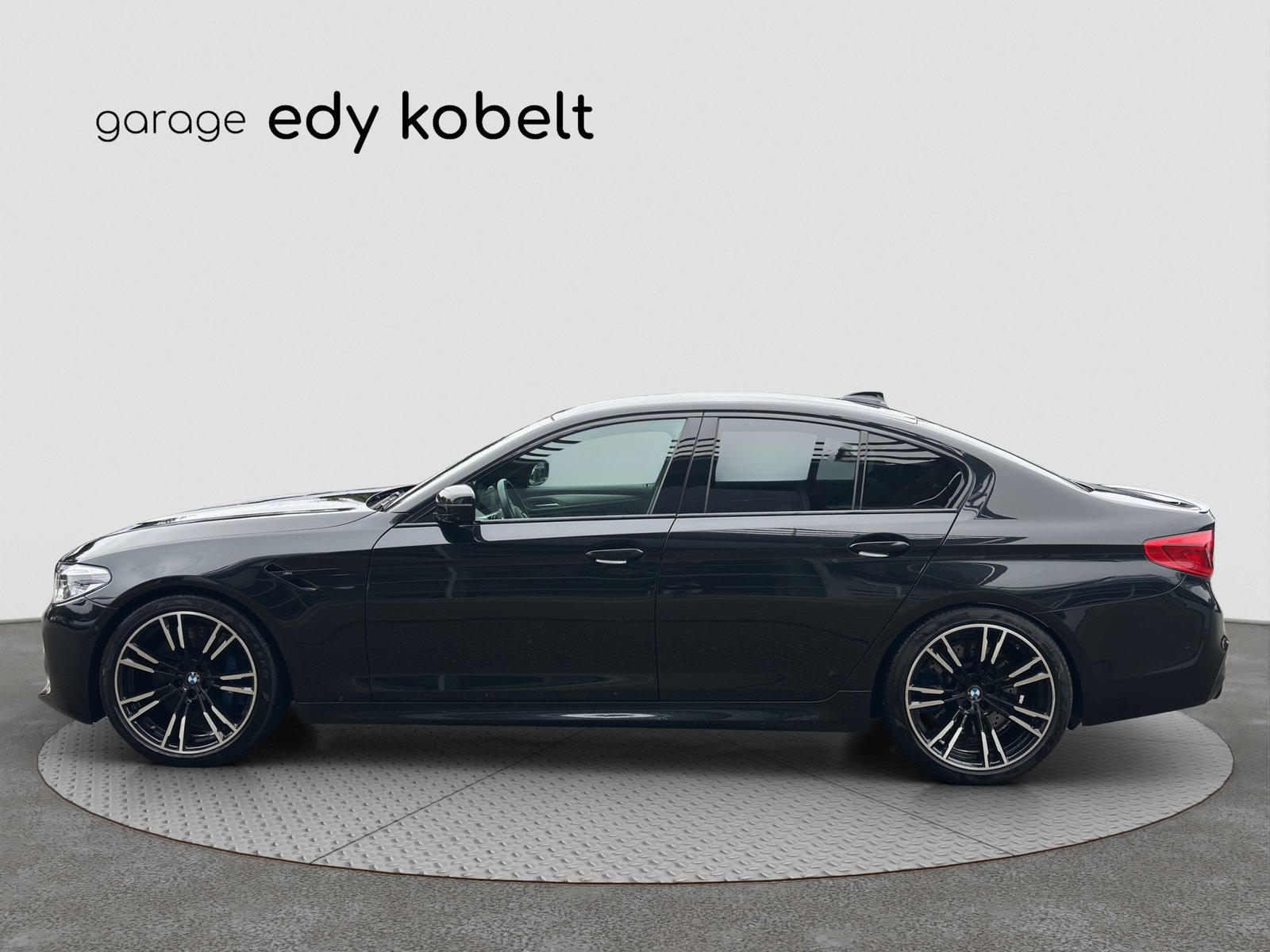 BMW M5 Competition Drivelogic, Benzin, Occasion / Gebraucht, Automatik - 2