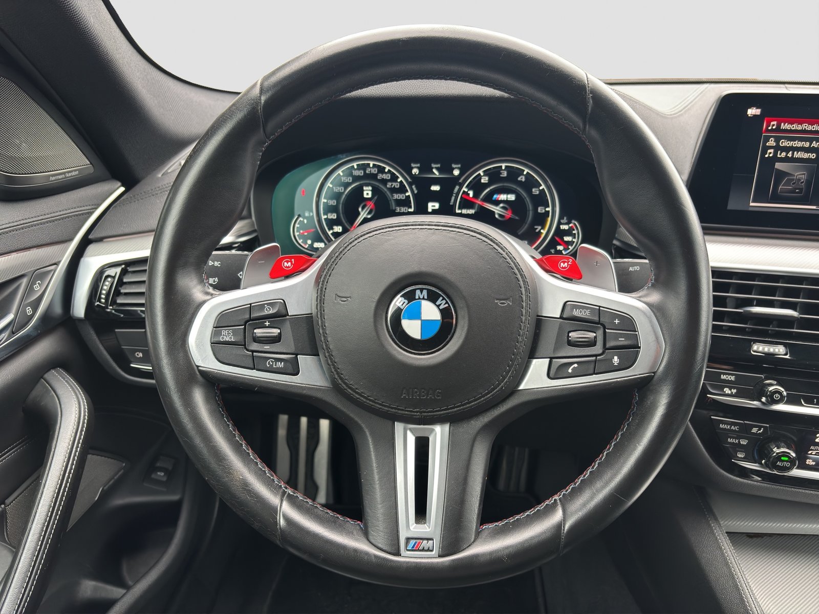 BMW M5 Competition Drivelogic, Benzin, Occasion / Gebraucht, Automatik - 5