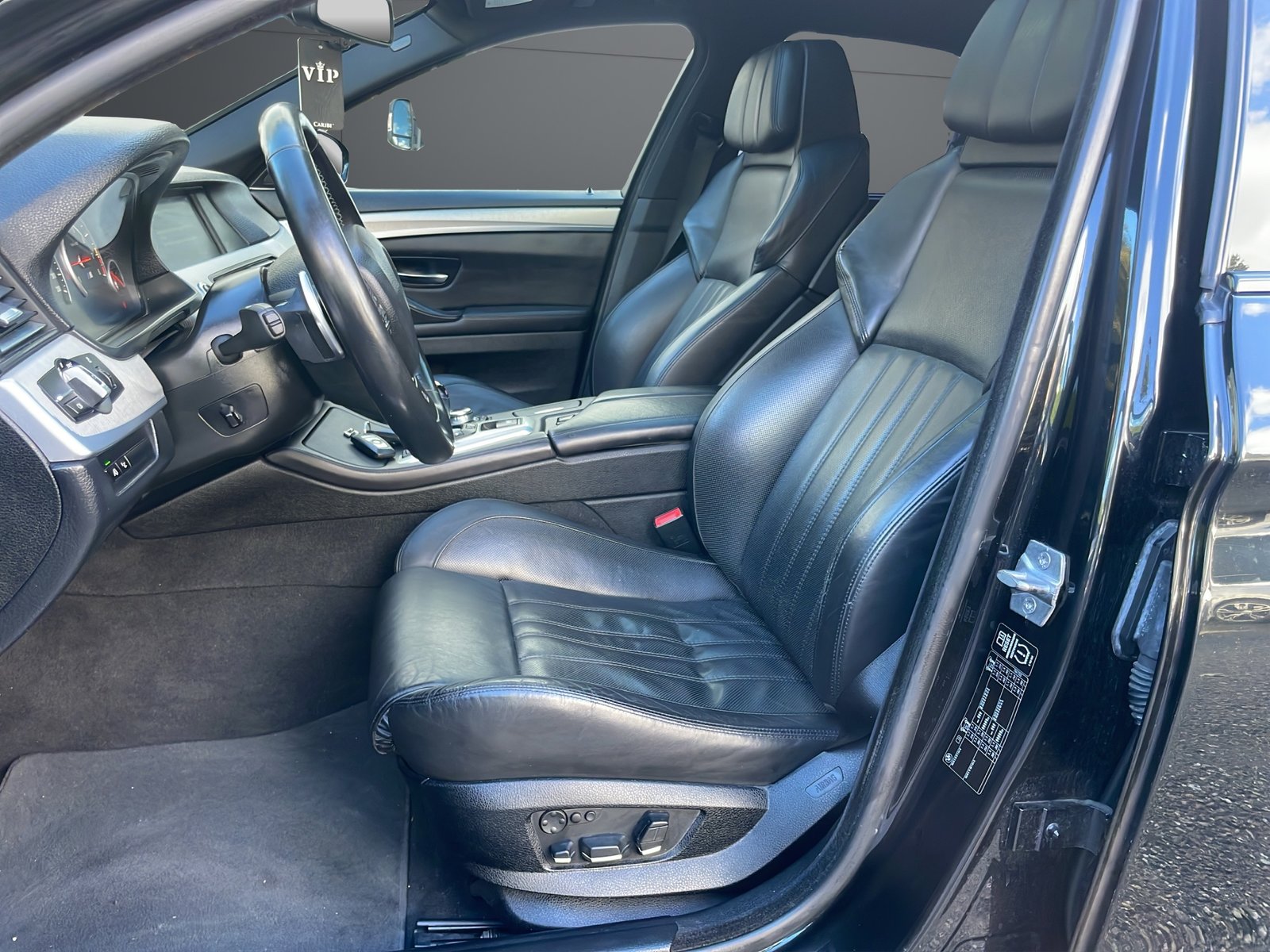 BMW M5 Drivelogic, Benzin, Occasion / Gebraucht, Automatik - 7