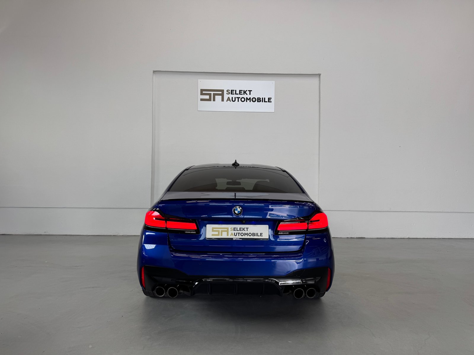 BMW M5 Competition Drivelogic, Benzin, Occasion / Gebraucht, Automatik - 5