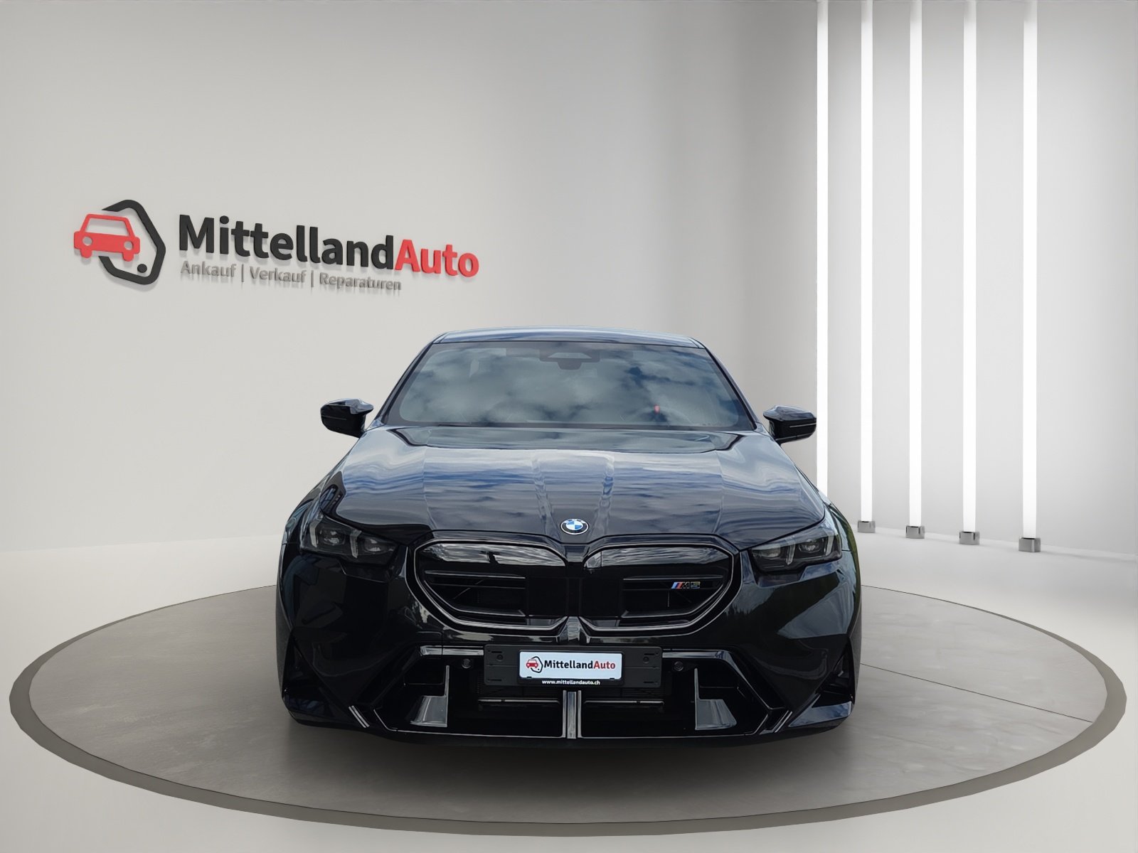 BMW M5, Plug-in-Hybrid Benzin/Elektro, Occasion / Gebraucht, Automatik - 2