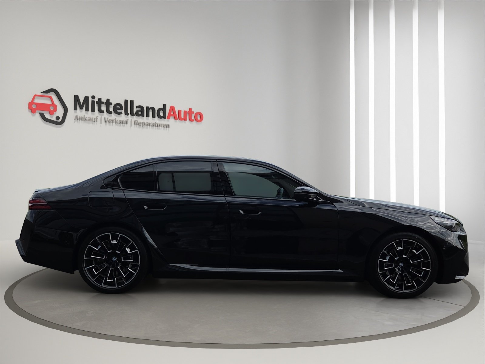 BMW M5, Plug-in-Hybrid Benzin/Elektro, Occasion / Gebraucht, Automatik - 4