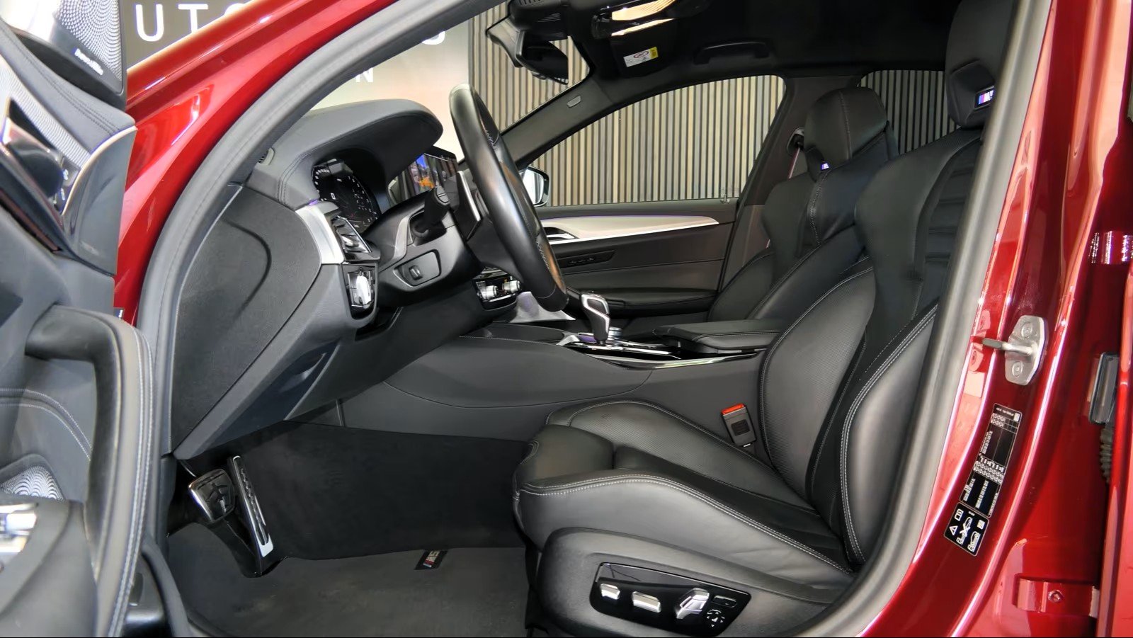 BMW M5 Competition Drivelogic, Benzin, Occasion / Gebraucht, Automatik - 5