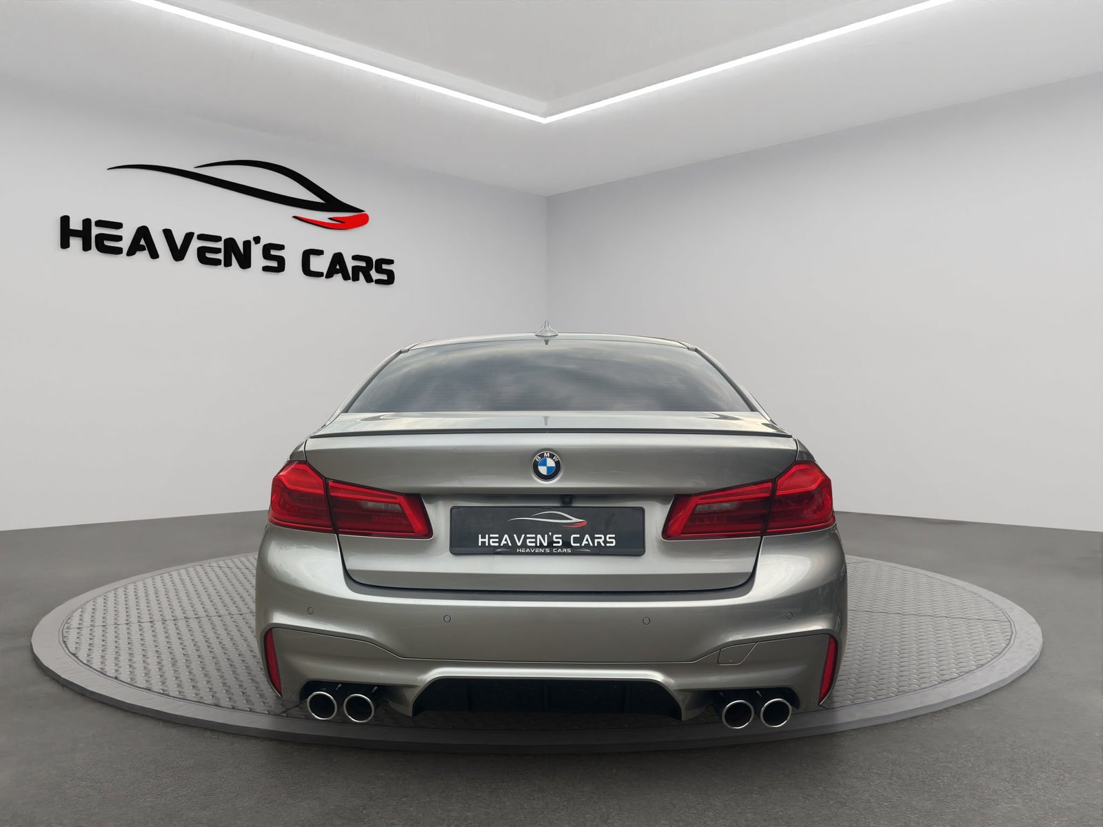 BMW M5 Drivelogic, Petrol, Second hand / Used, Automatic - 6