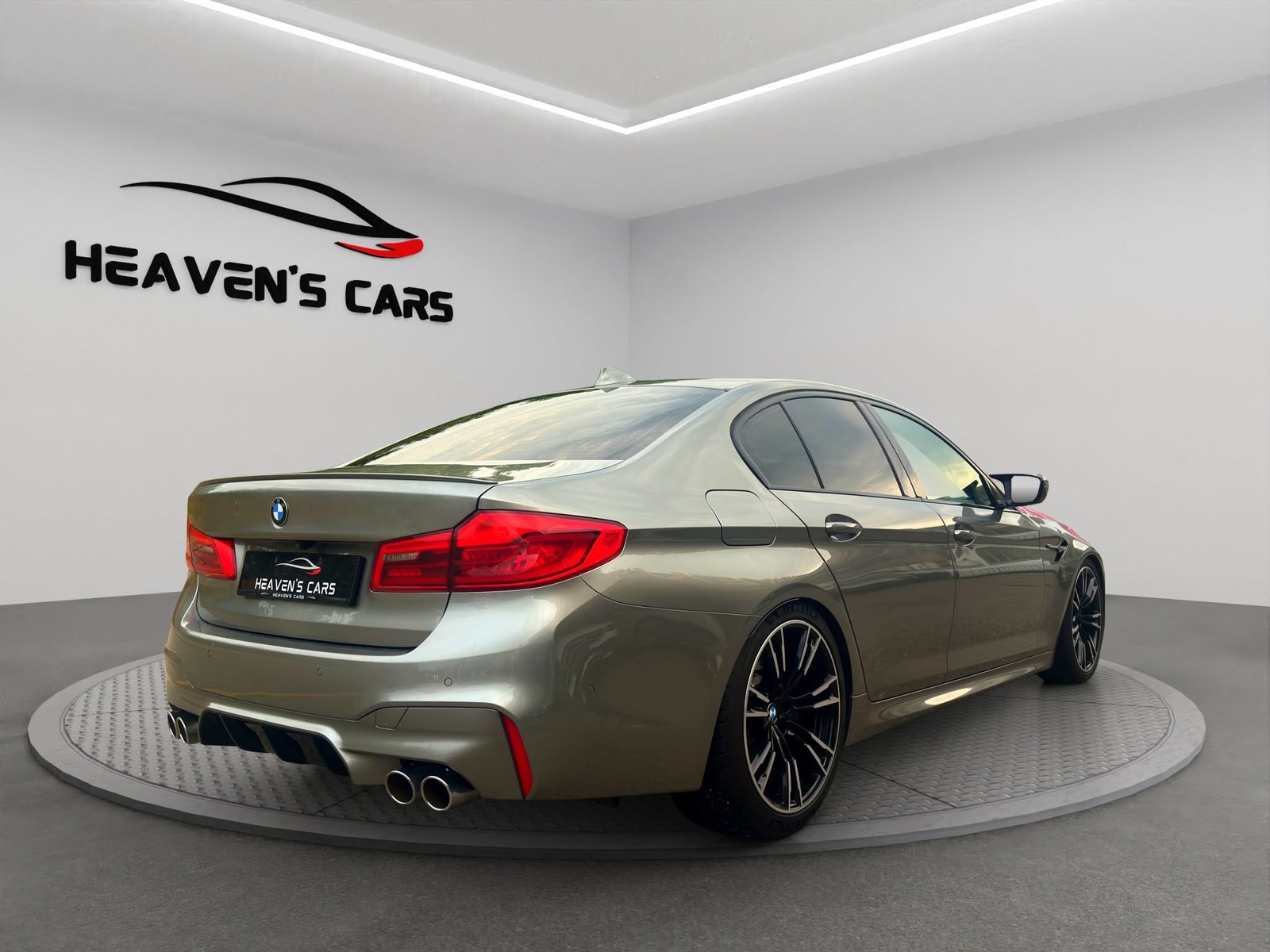 BMW M5 Drivelogic, Petrol, Second hand / Used, Automatic - 7