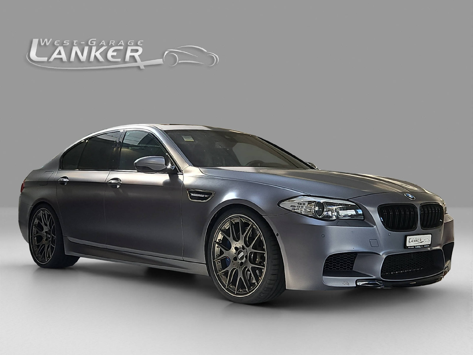 BMW M5, Petrol, Second hand / Used, Automatic - 2