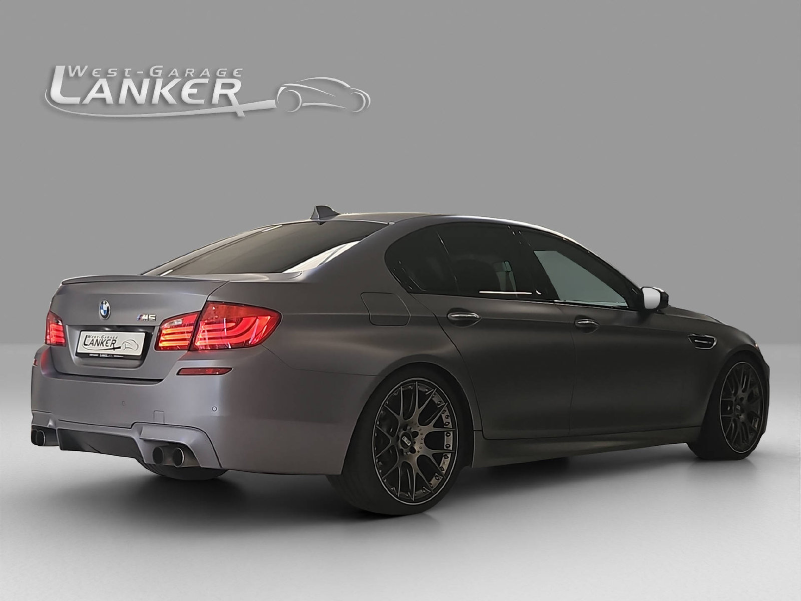 BMW M5, Petrol, Second hand / Used, Automatic - 3