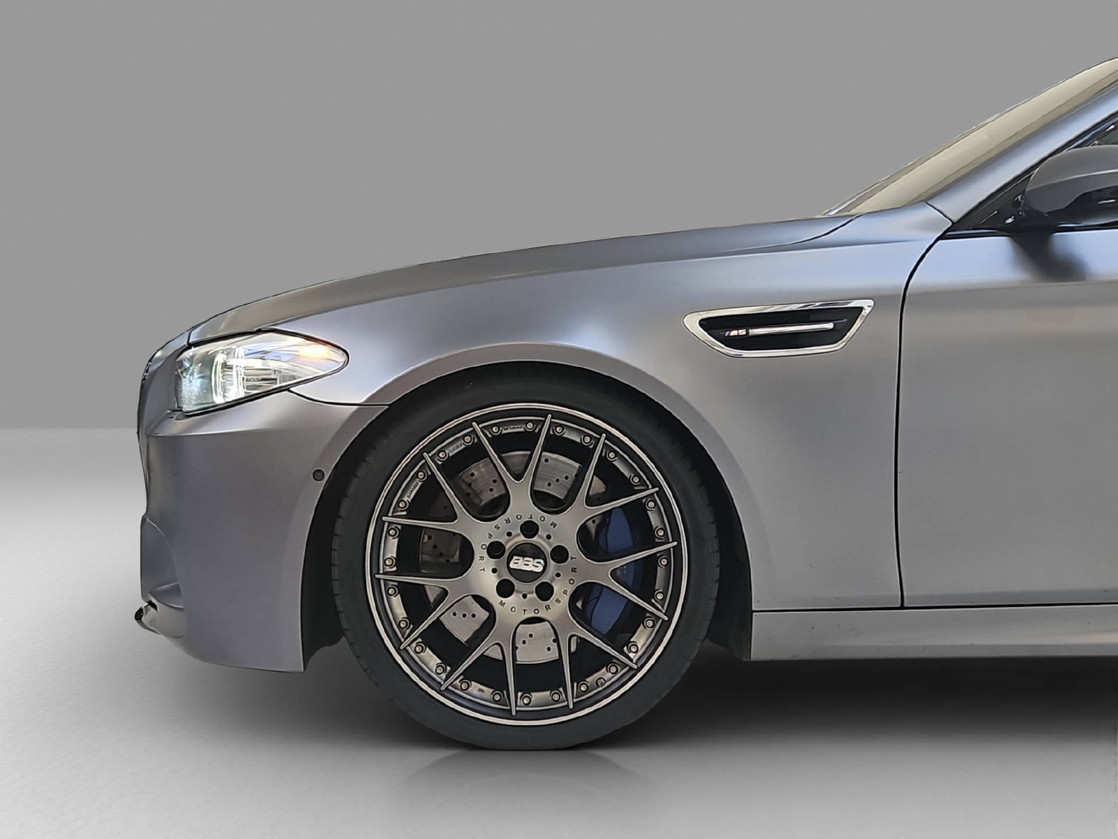 BMW M5, Petrol, Second hand / Used, Automatic - 5