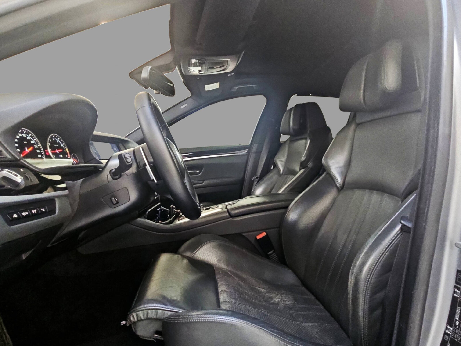 BMW M5, Petrol, Second hand / Used, Automatic - 7
