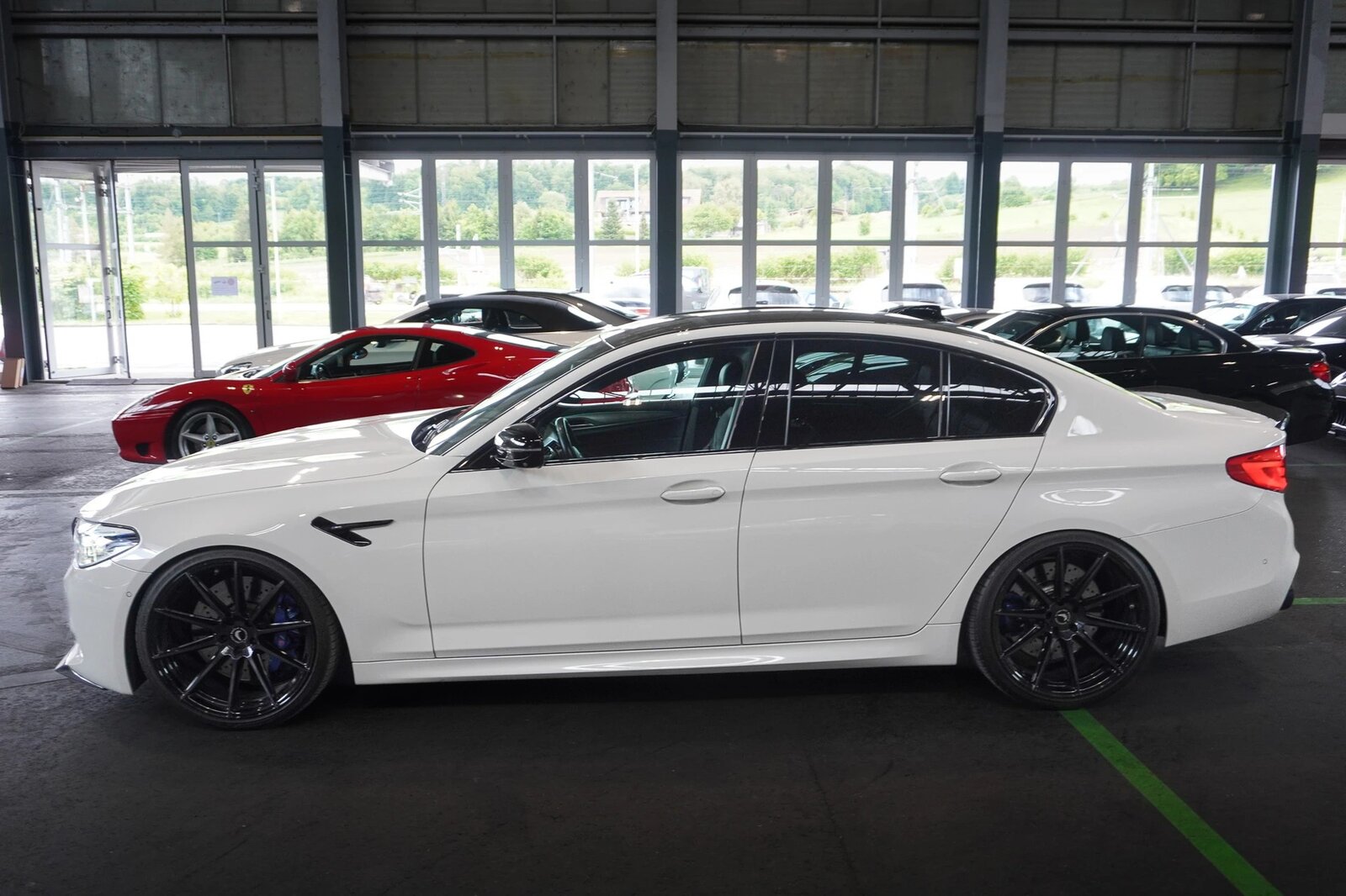 BMW M5 Competition Drivelogic / Neuer Motor 8'000KM, Benzin, Occasion / Gebraucht, Automatik - 7