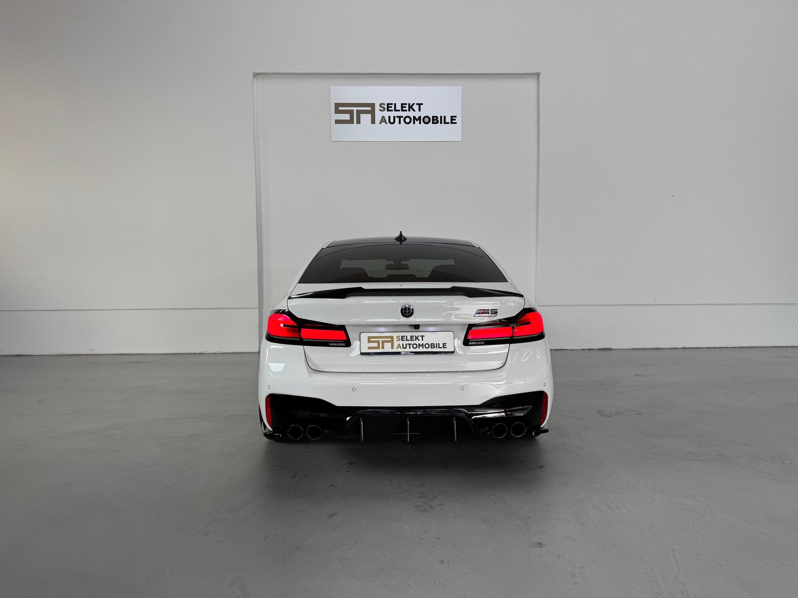 BMW M5 Competition Drivelogic, Petrol, Second hand / Used, Automatic - 4