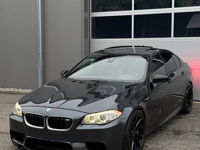 BMW M5 Drivelogic, Benzin, Occasion / Gebraucht, Automatik