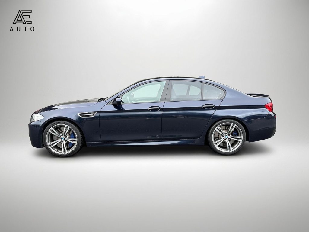 BMW M5, Essence, Occasion / Utilisé, Automatique - 4