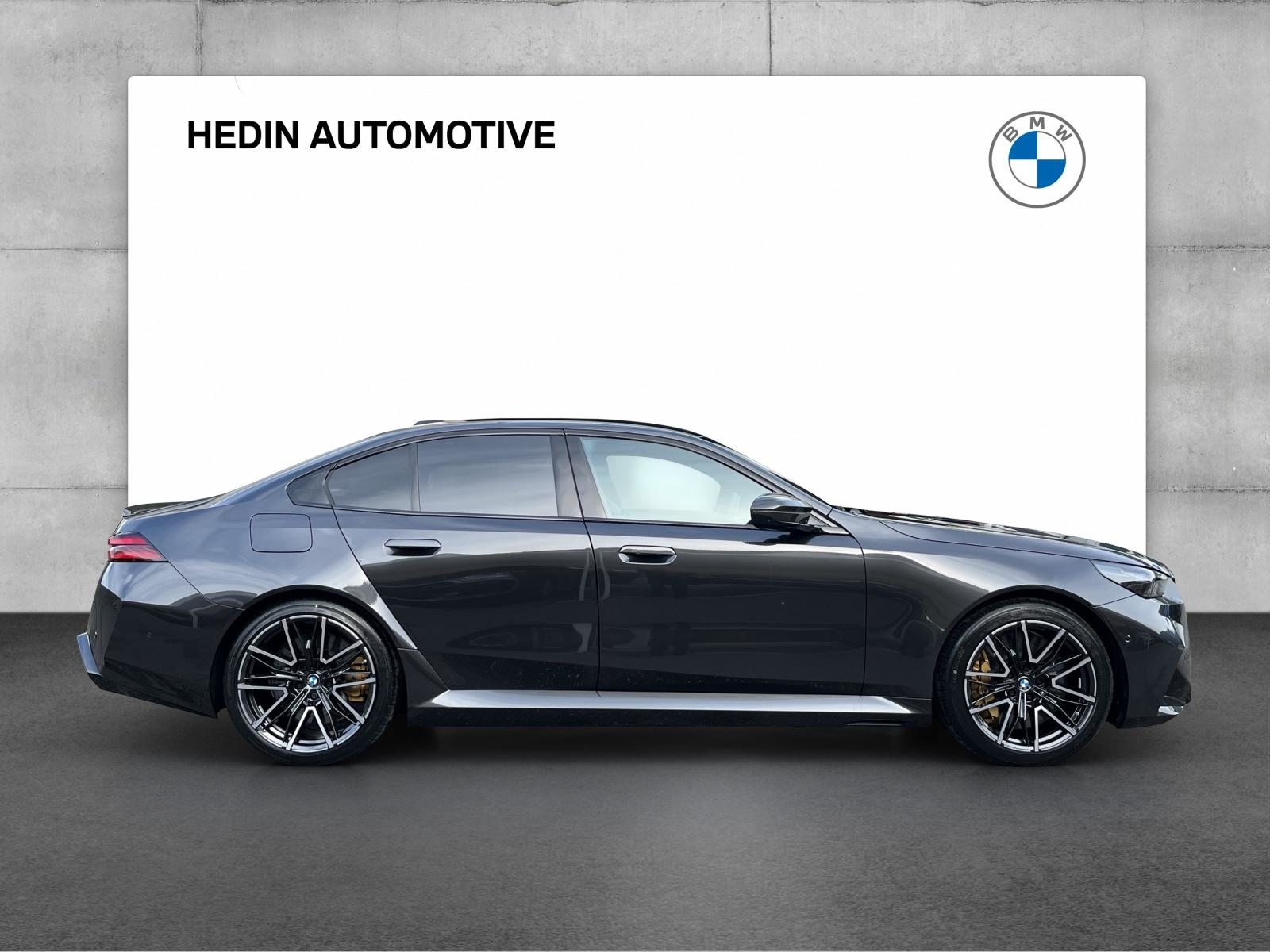 BMW M5 xDrive, Plug-in-Hybrid Benzina/Elettrica, Auto dimostrativa, Automatico - 5
