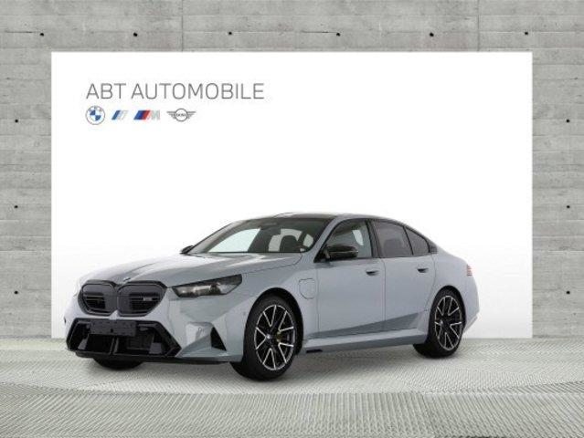 BMW M5 xDrive, Plug-in-Hybrid Benzina/Elettrica, Auto dimostrativa, Automatico
