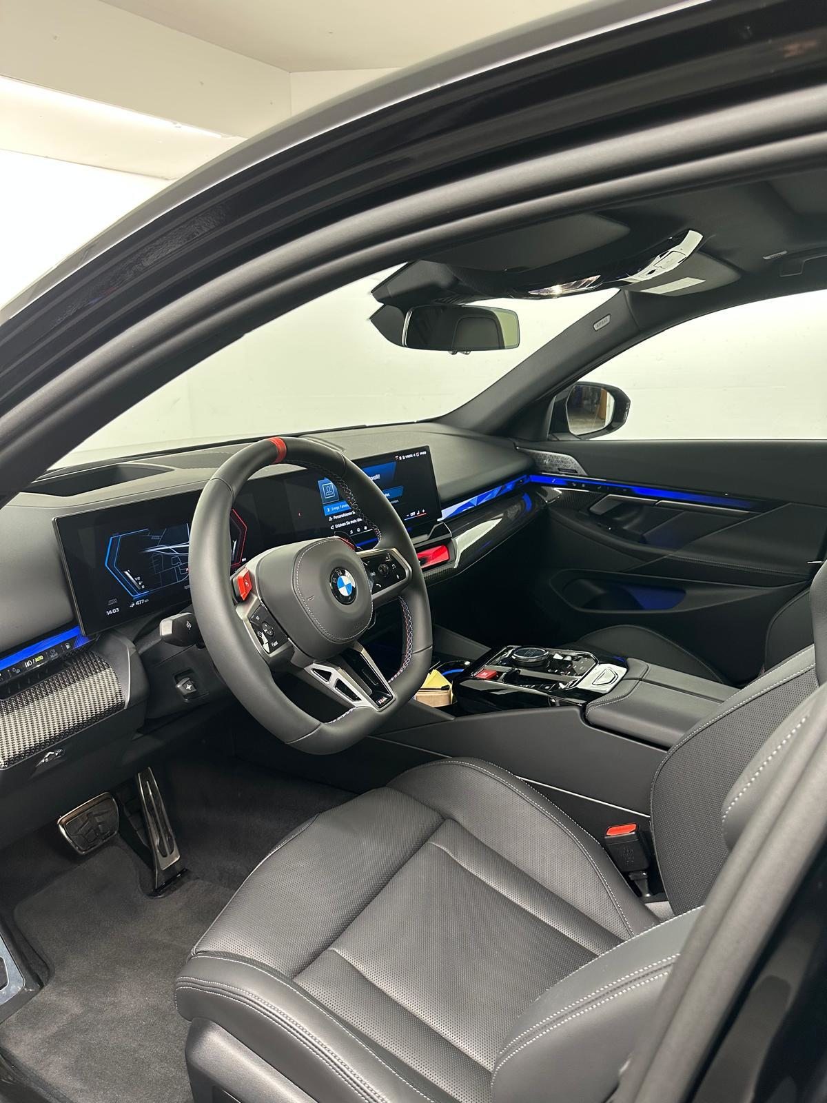 BMW M5 xDrive, Plug-in-Hybrid Petrol/Electric, Ex-demonstrator, Automatic - 4