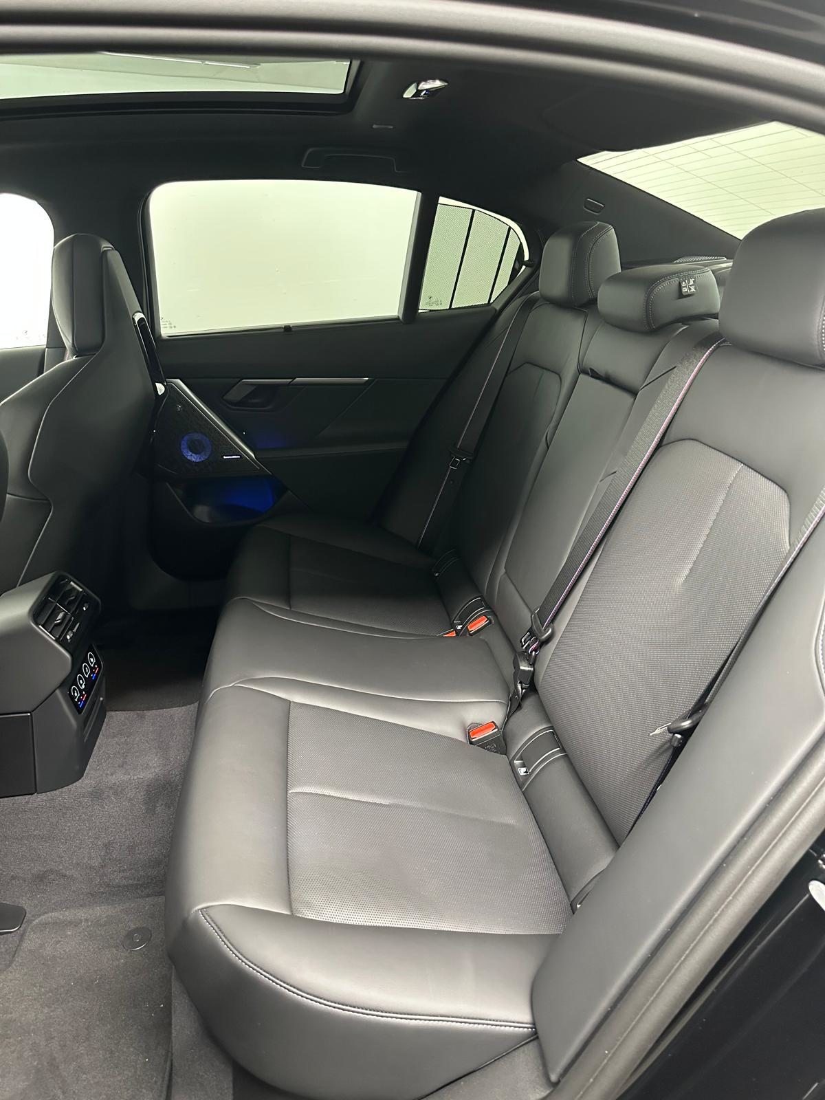 BMW M5 xDrive, Plug-in-Hybrid Petrol/Electric, Ex-demonstrator, Automatic - 6