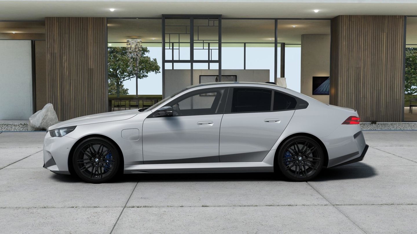 BMW M5 xDrive, Hybride Rechargeable Essence/Électricité, Voiture de démonstration, Automatique - 2