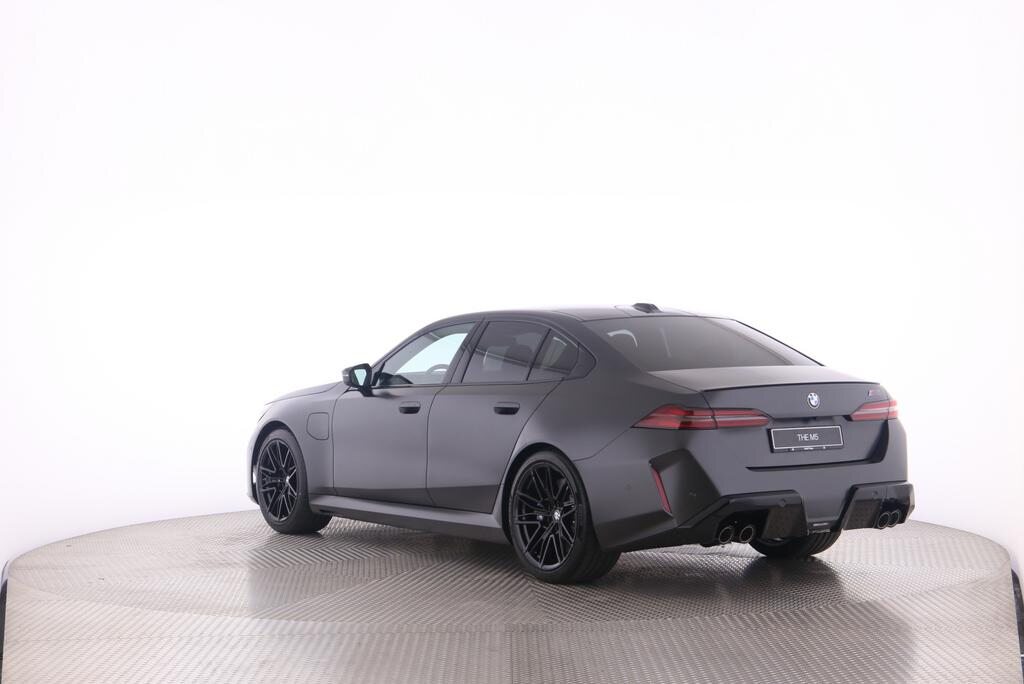 BMW M5 xDrive, Plug-in-Hybrid Benzina/Elettrica, Auto dimostrativa, Automatico - 6