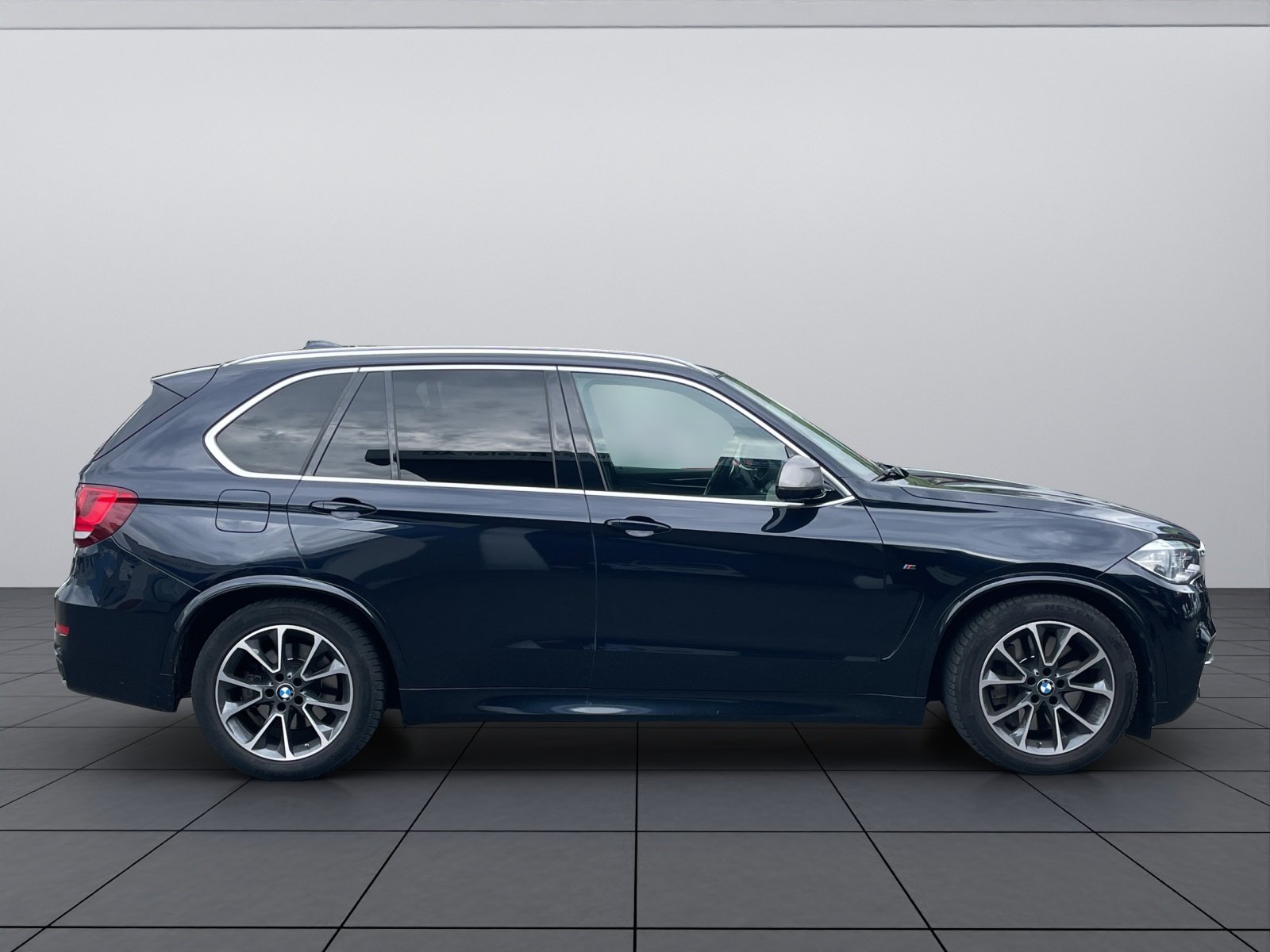 BMW M50d, Diesel, Second hand / Used, Automatic - 4