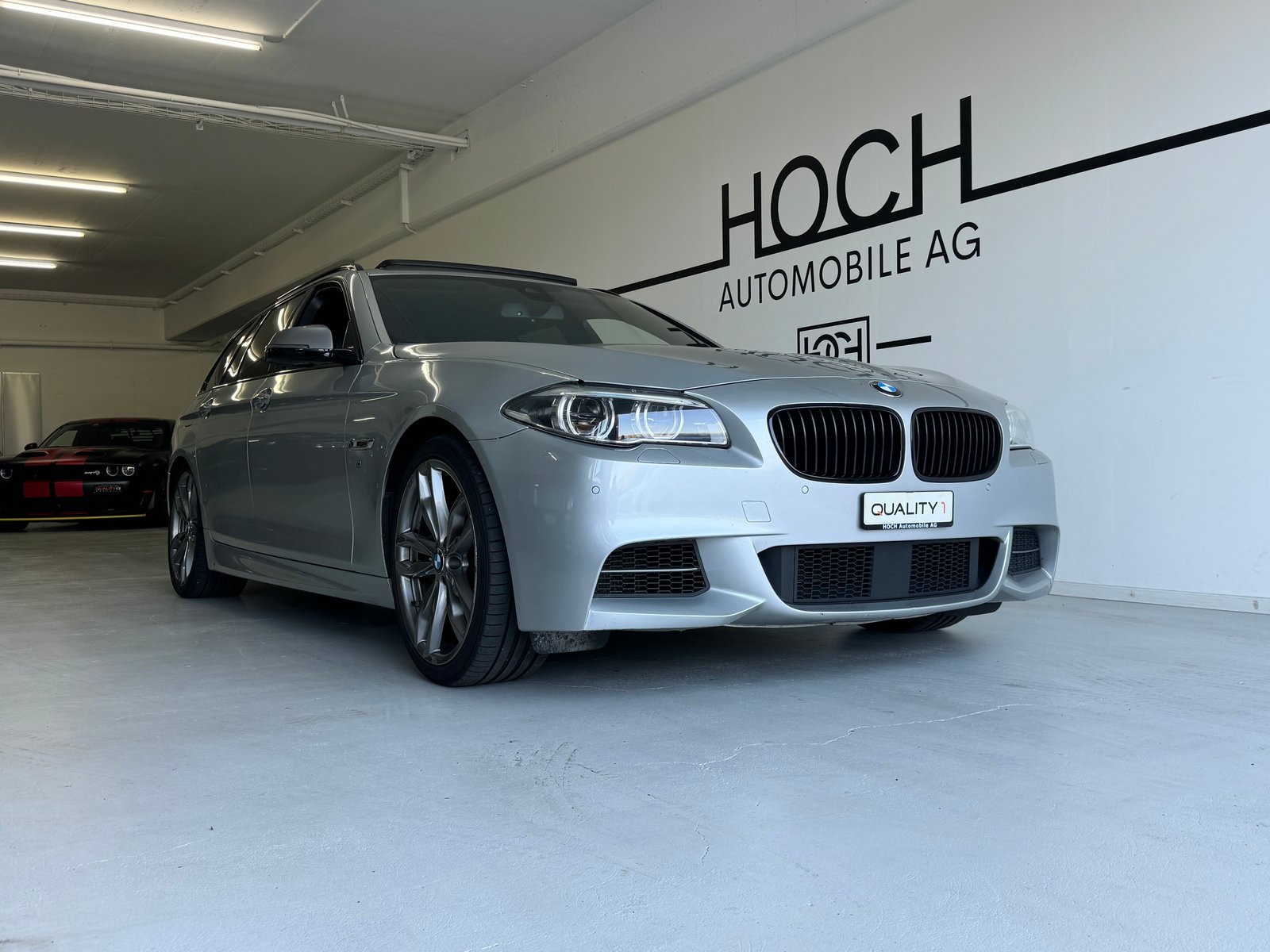 BMW M550d Touring Steptronic, Diesel, Occasion / Gebraucht, Automatik - 2