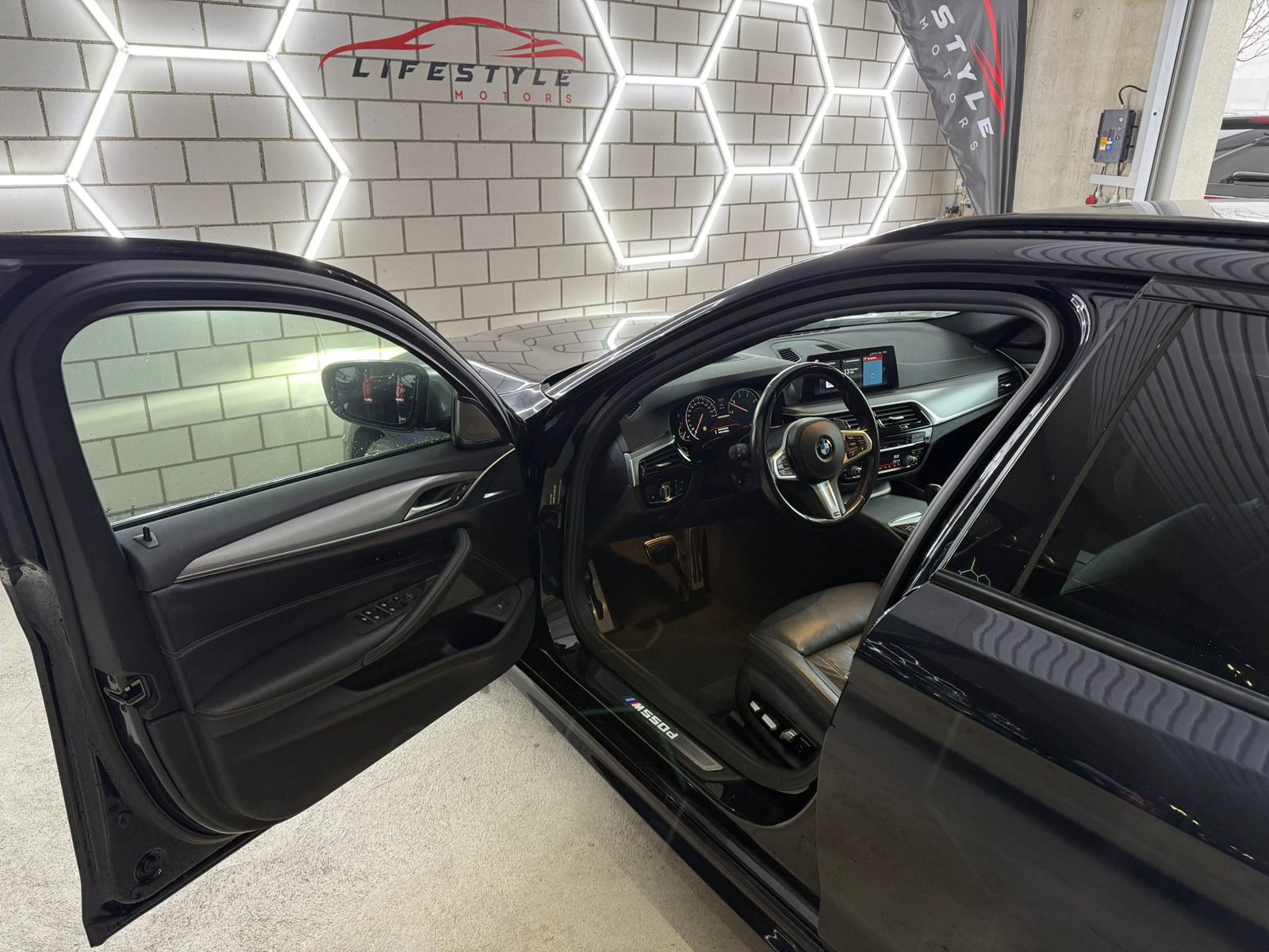 BMW M550d Touring Steptronic, Diesel, Second hand / Used, Automatic - 5