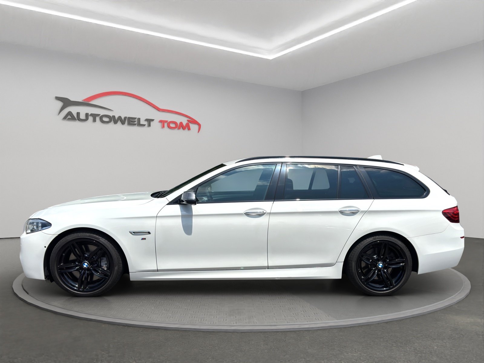 BMW M550d Touring Steptronic, Diesel, Occasion / Utilisé, Automatique - 2