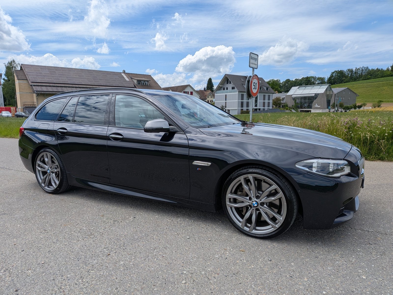 BMW M550d Touring Steptronic, Diesel, Occasion / Gebraucht, Automatik - 4