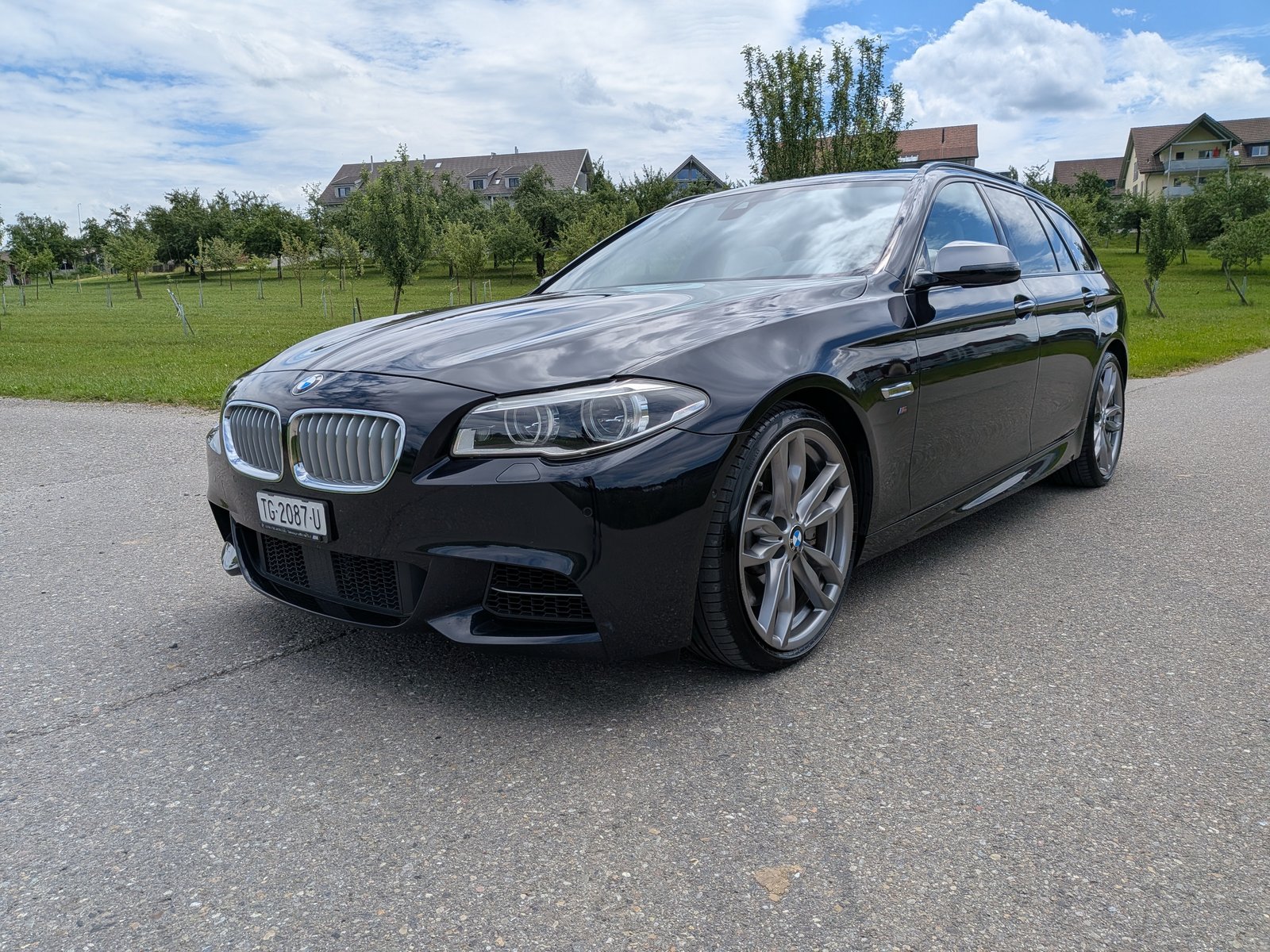BMW M550d Touring Steptronic, Diesel, Occasion / Gebraucht, Automatik - 5