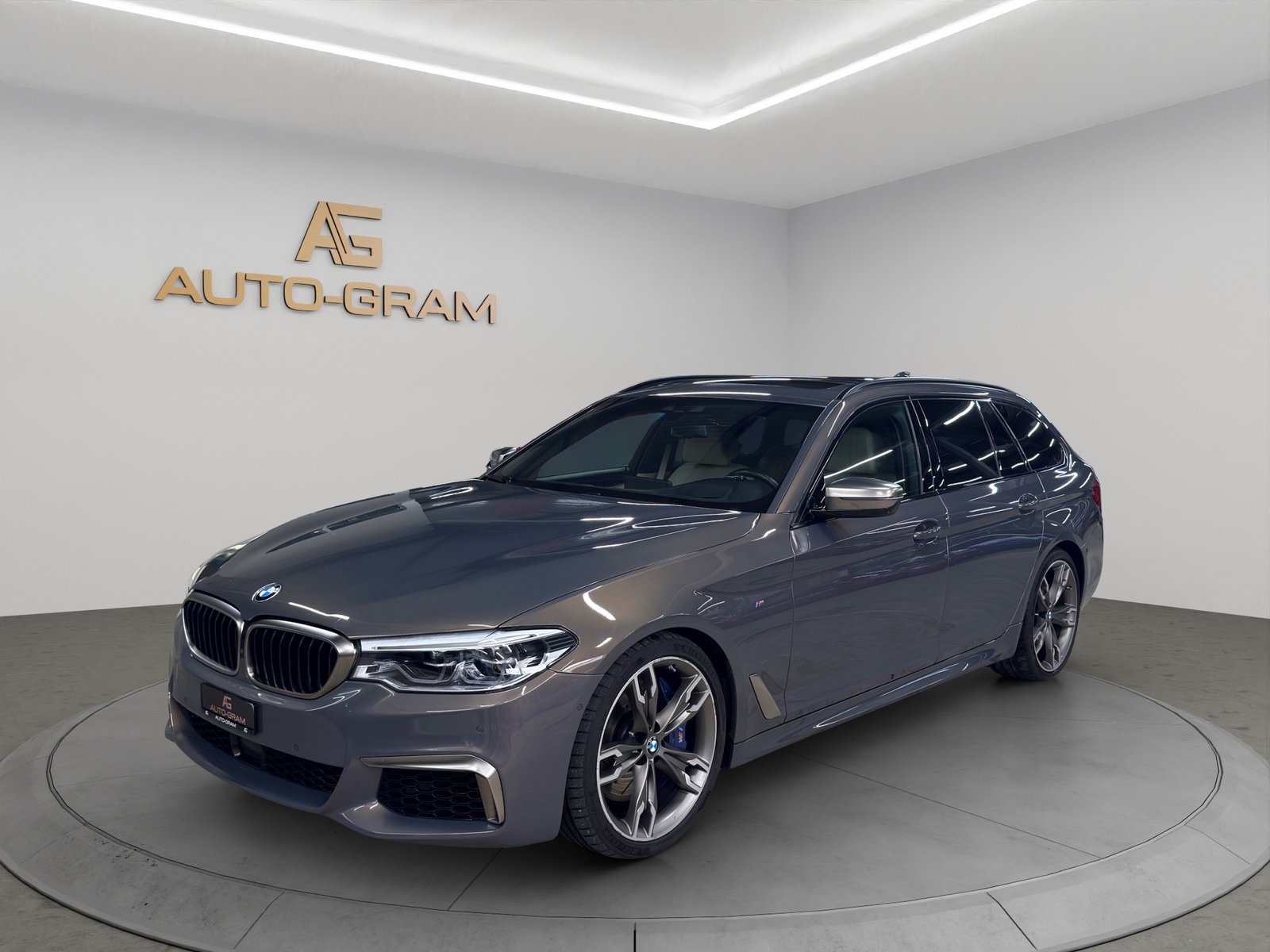 BMW M550d Touring Steptronic