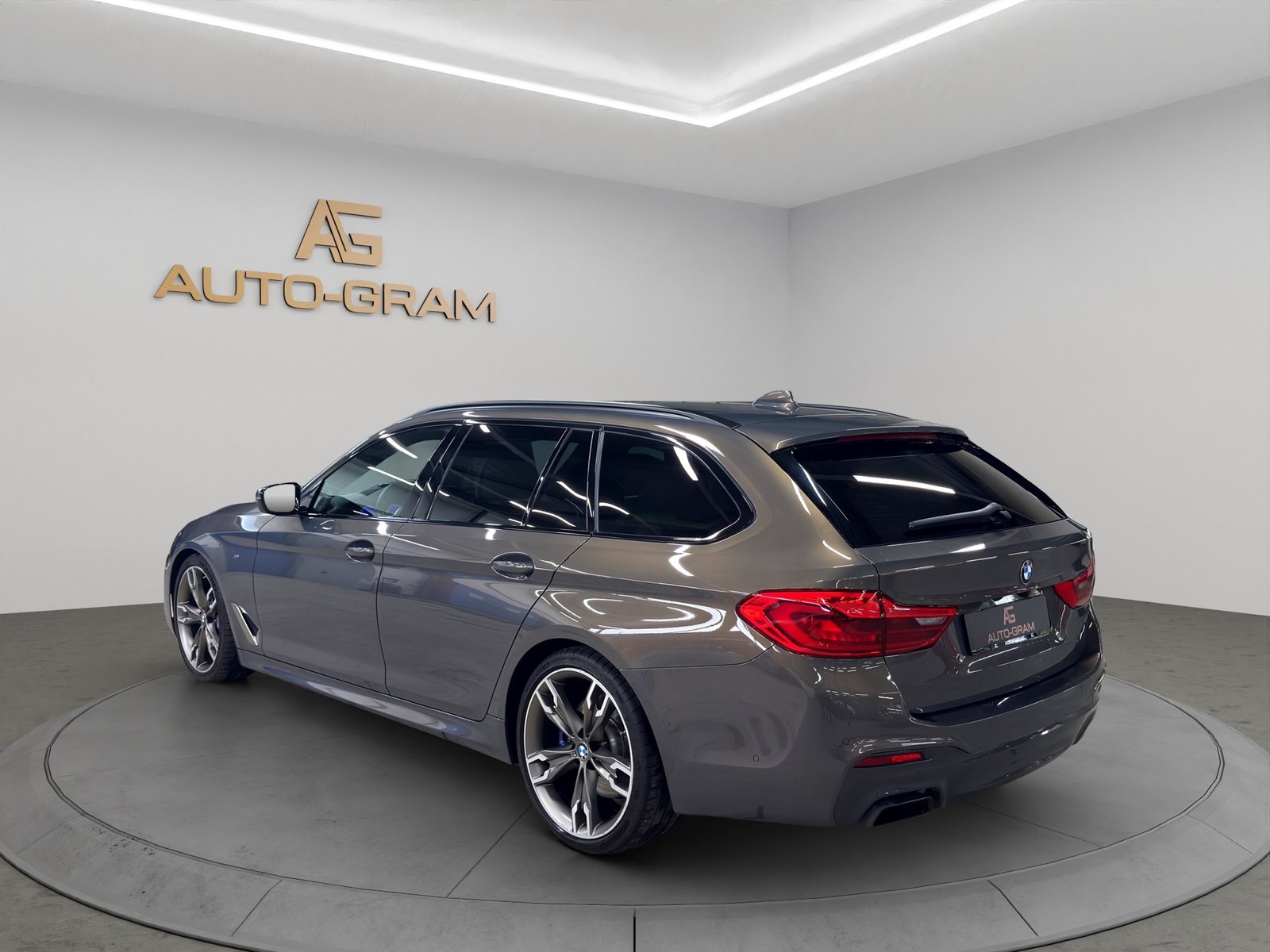BMW M550d Touring Steptronic, Diesel, Occasioni / Usate, Automatico - 4