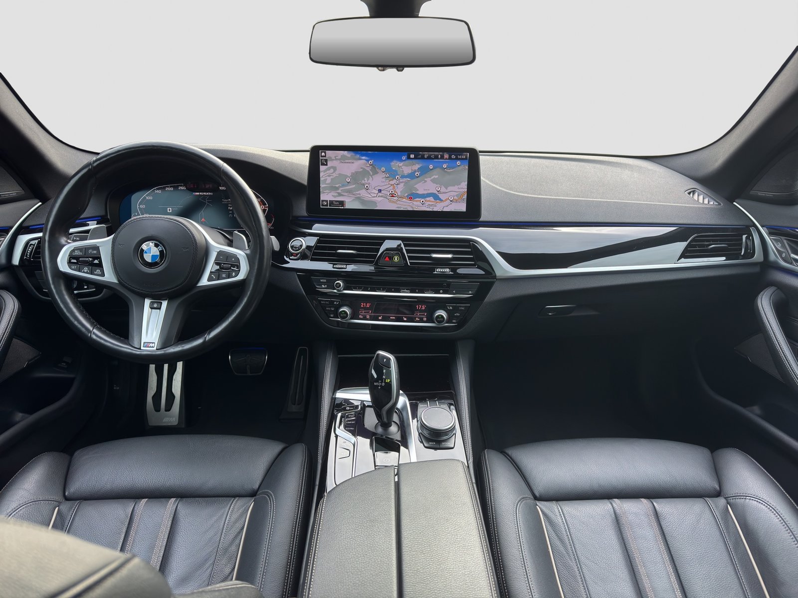 BMW M550i Steptronic, Petrol, Second hand / Used, Automatic - 4