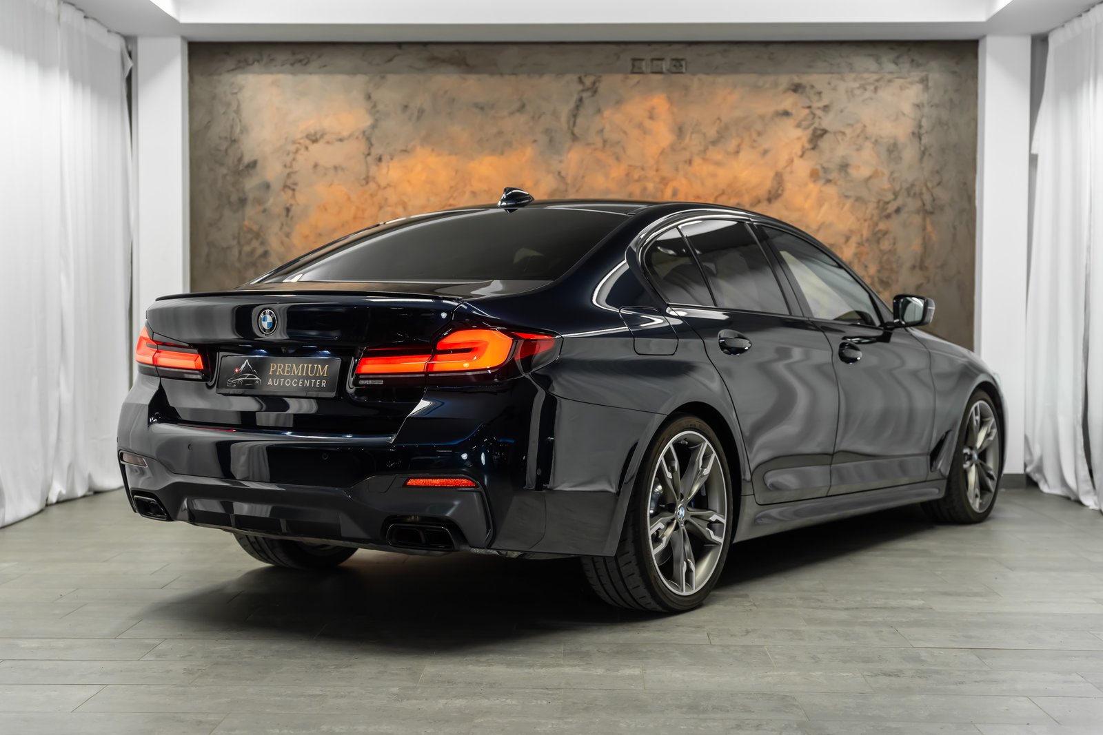 BMW M550i Steptronic *Laser*Head-Up*Sitzbelüftung*36, Benzina, Occasioni / Usate, Automatico - 6