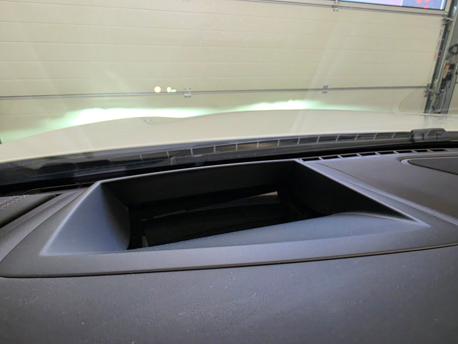 BMW M6 Coupé Drivelogic aus 1.Hand mit nur 19'900 Km, Benzina, Occasioni / Usate, Automatico - 7