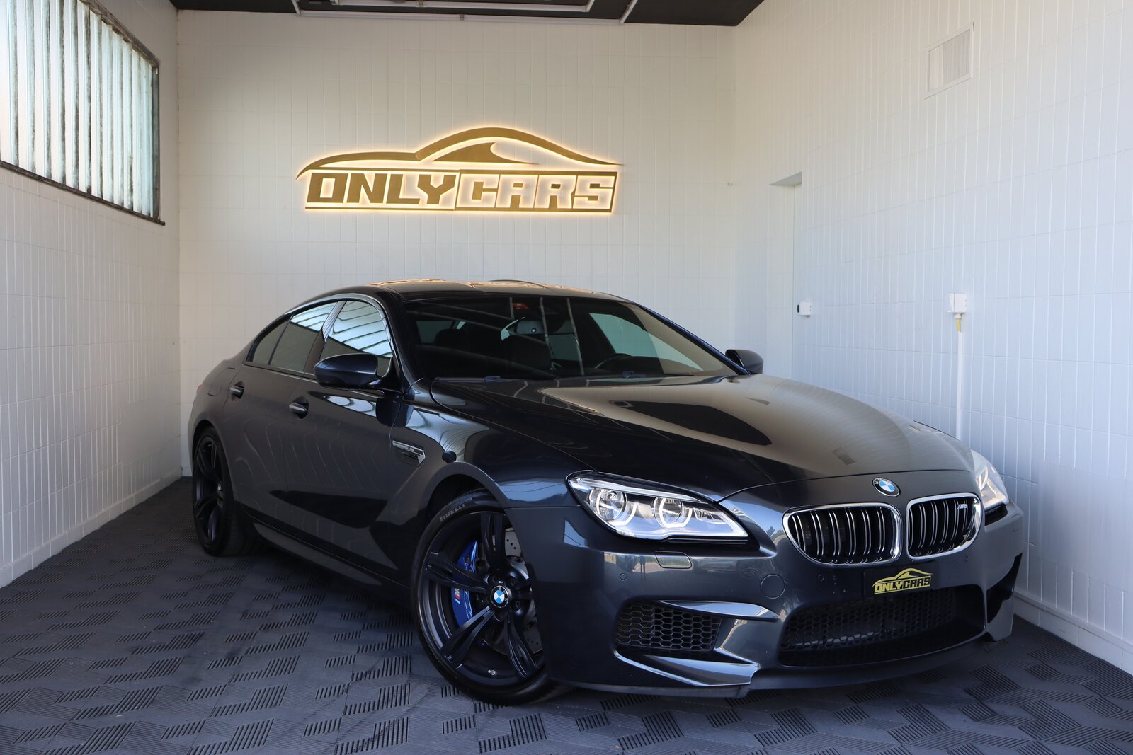 BMW M6 GRAN COUPÉ DRIVELOGIC ** BANG OLUFSEN ** VOLLLEDER