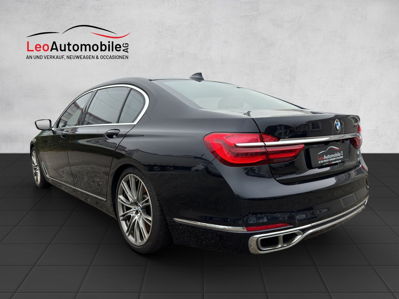 BMW M760Li Steptronic, Essence, Occasion / Utilisé, Automatique - 3