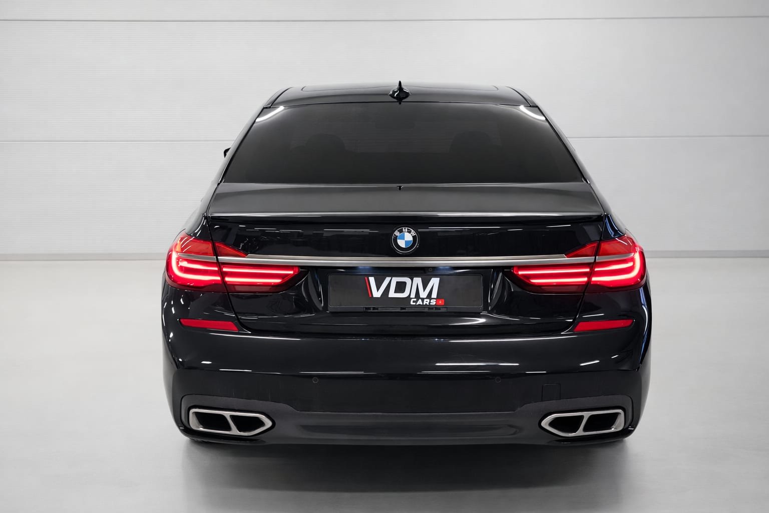 BMW M760Li Steptronic *CH-Fahrzeug* *Voll Ausstattung, Benzin, Occasion / Gebraucht, Automatik - 3