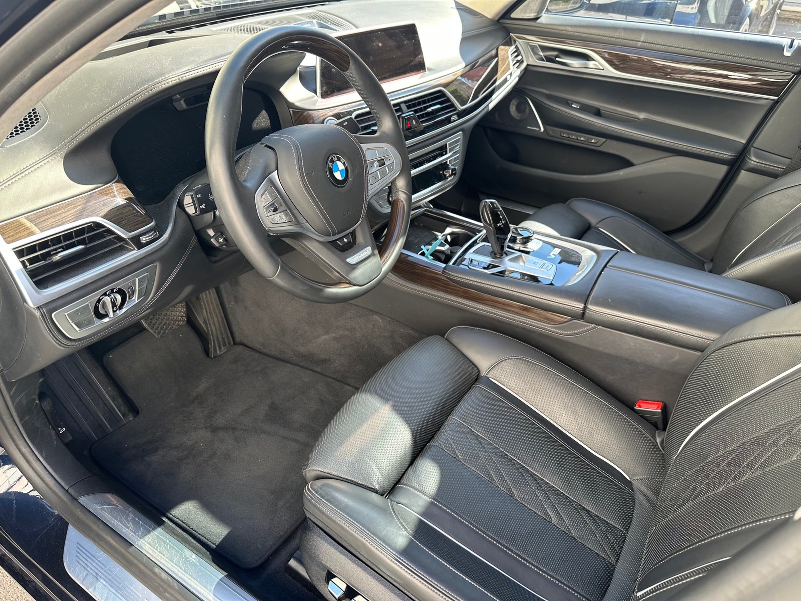 BMW M760Li Sport Getriebe, Petrol, Second hand / Used, Automatic - 4