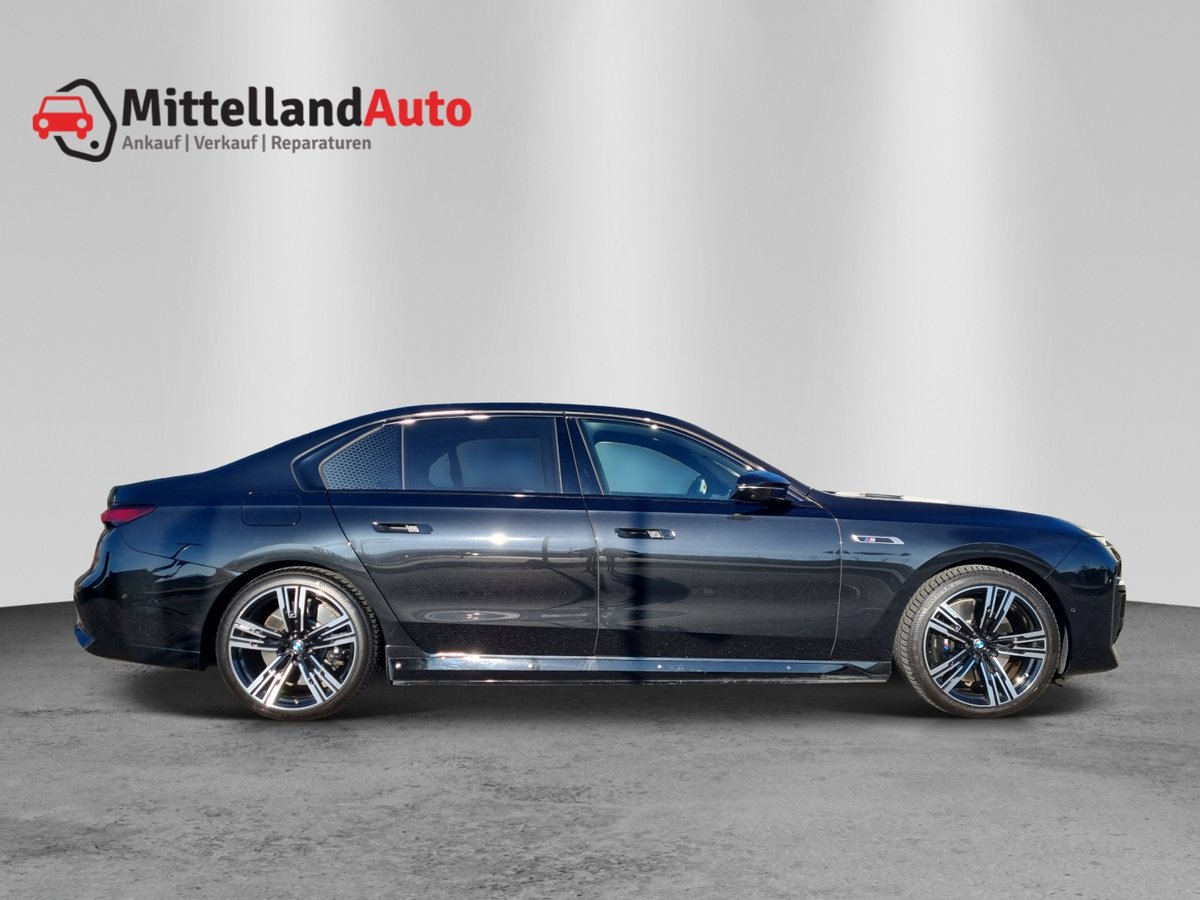 BMW M760e Steptronic, Plug-in-Hybrid Petrol/Electric, Second hand / Used, Automatic - 4