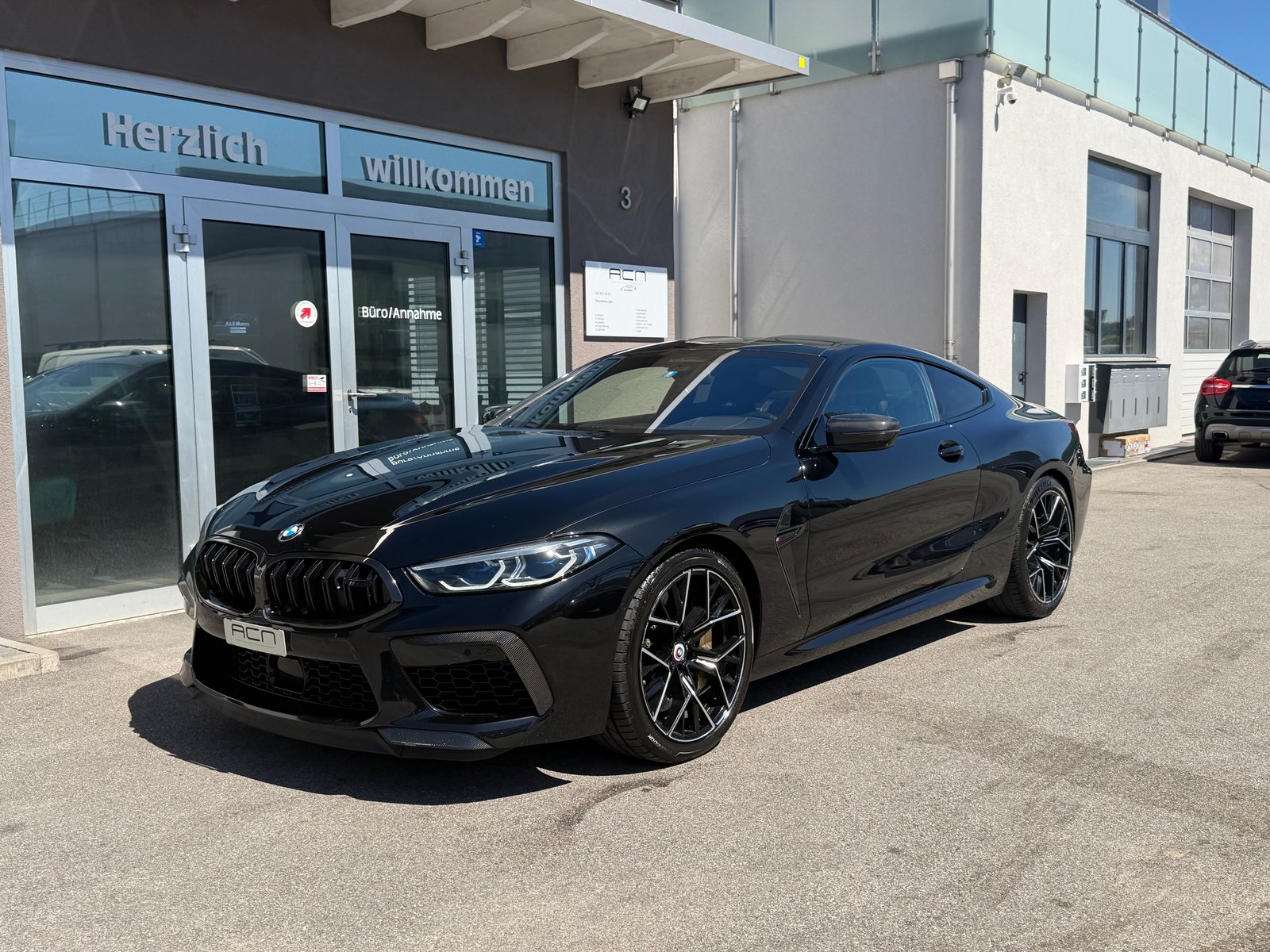 BMW M8 Steptronic M Competition, Benzin, Occasion / Gebraucht, Automatik - 3