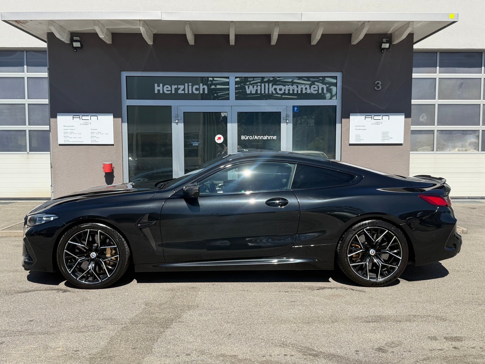 BMW M8 Steptronic M Competition, Benzin, Occasion / Gebraucht, Automatik - 4