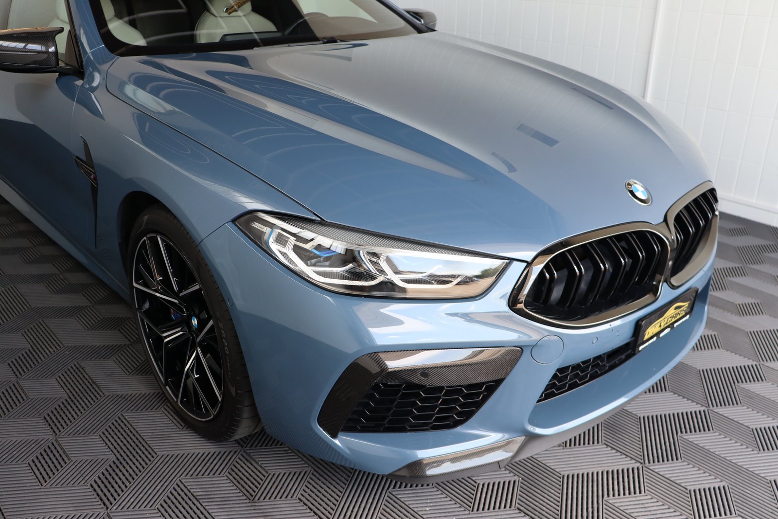 BMW M8 M Competition Steptronic**BMW INDIVIDUAL**, Petrol, Second hand / Used, Automatic - 3