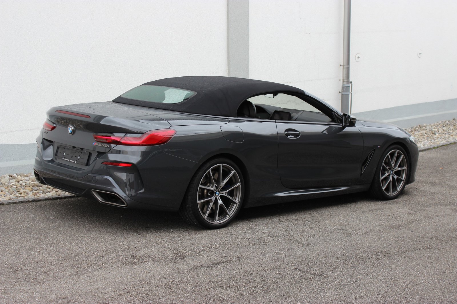BMW M850i Cabrio Individual *DRAVITGRAU METALLIC*, Petrol, Second hand / Used, Automatic - 6