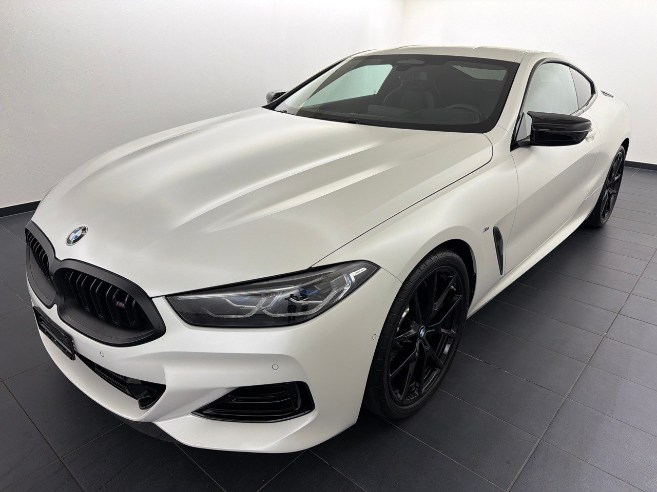 BMW M850i