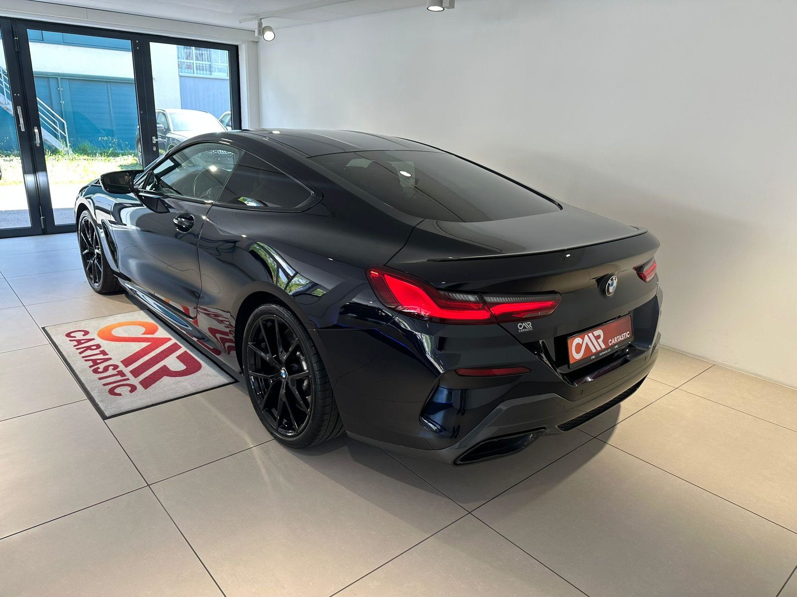 BMW M850i xDrive Coupé, Petrol, Second hand / Used, Automatic - 3